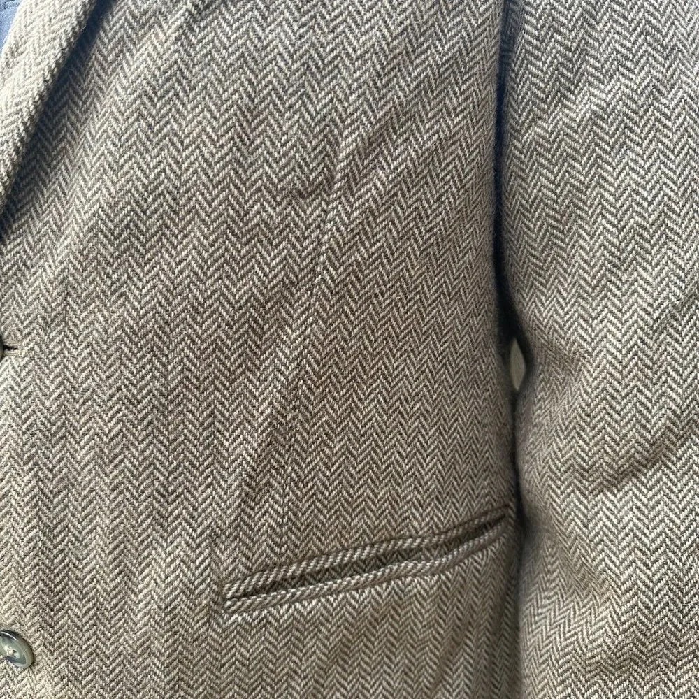 L.L. Bean Men's  Wool Primaloft Jacket‎ 44 Brown Tan Herringbone Warm Blazer
